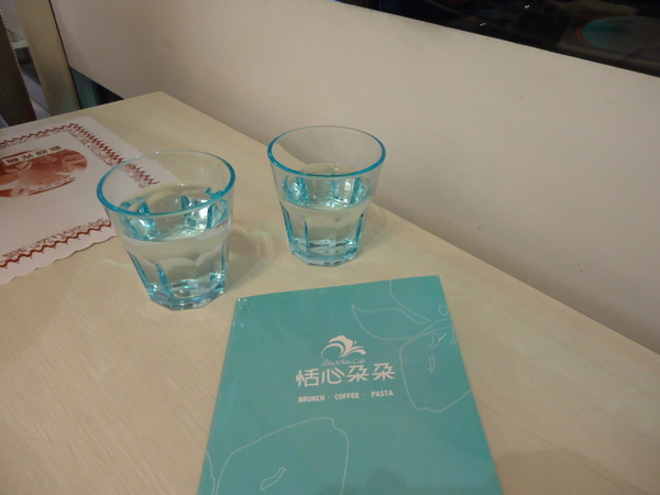 恬心朵朵Lily White Cafe:《口碑券》來個華麗接風宴之『恬心朵朵餐廳』 恬心朵朵Lily White Cafe:《口碑券》來個華麗接風宴之『恬心朵朵餐廳』