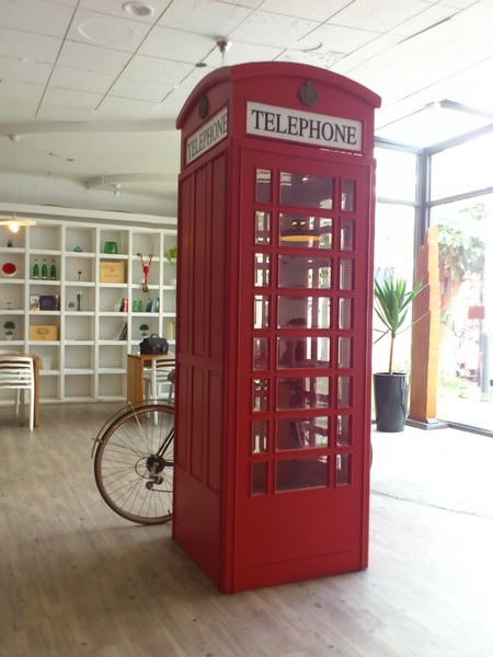 TOFU thirty five 豆腐35:《口碑券台中TOFU 35 》好氣質路線之TOFU thirty five 豆腐35 。 TOFU thirty five 豆腐35:《口碑券台中TOFU 35 》好氣質路線之TOFU thirty five 豆腐35 。