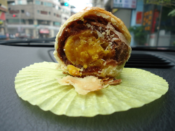 不二家西點麵包:賀!Pull美食盃蛋黃酥組第一名不二家西點麵包。 不二家西點麵包:賀!Pull美食盃蛋黃酥組第一名不二家西點麵包。