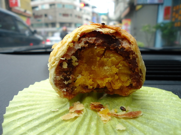 不二家西點麵包:賀!Pull美食盃蛋黃酥組第一名不二家西點麵包。 不二家西點麵包:賀!Pull美食盃蛋黃酥組第一名不二家西點麵包。