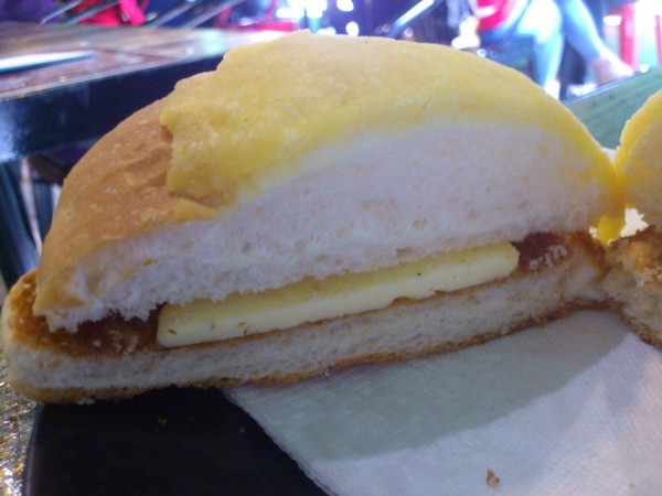 喜喜茶室:冰與火巧妙融合之冰火波羅包來個港式下午茶吧喜喜茶室 喜喜茶室:冰與火巧妙融合之冰火波羅包來個港式下午茶吧喜喜茶室