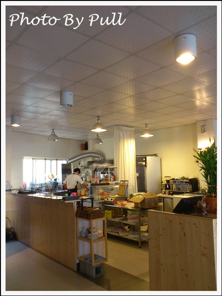 鬆餅先生(台中店):照片比本人好吃之鬆餅先生傳 ! 鬆餅先生(台中店):照片比本人好吃之鬆餅先生傳 !