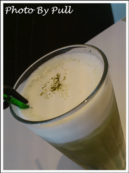 鬆餅先生(台中店):照片比本人好吃之鬆餅先生傳 ! 鬆餅先生(台中店):照片比本人好吃之鬆餅先生傳 !