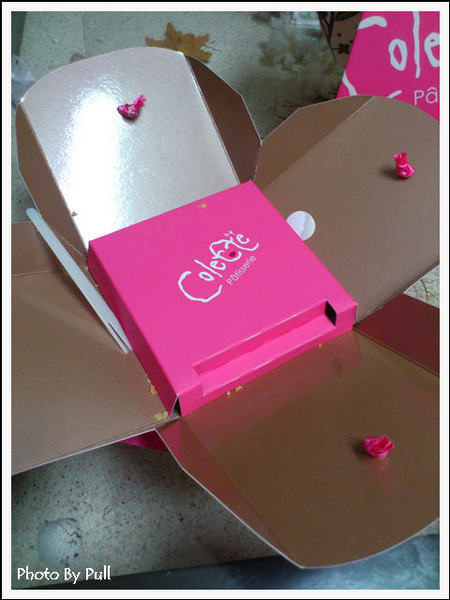 Colette Patisserie格蕾朵甜點莊園:還等什麼?! 來個貴婦蛋糕吧 X Colette Patisserie格蕾朵甜點莊園 Colette Patisserie格蕾朵甜點莊園:還等什麼?! 來個貴婦蛋糕吧 X Colette Patisserie格蕾朵甜點莊園