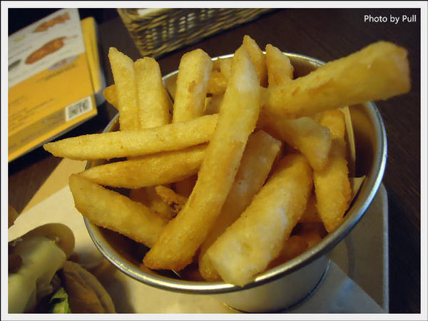 Burger Joint 7分So(朝富店):【口碑券】拜訪朝富分店啦! Burger Joint 7分So (朝富店) Burger Joint 7分So(朝富店):【口碑券】拜訪朝富分店啦! Burger Joint 7分So (朝富店)