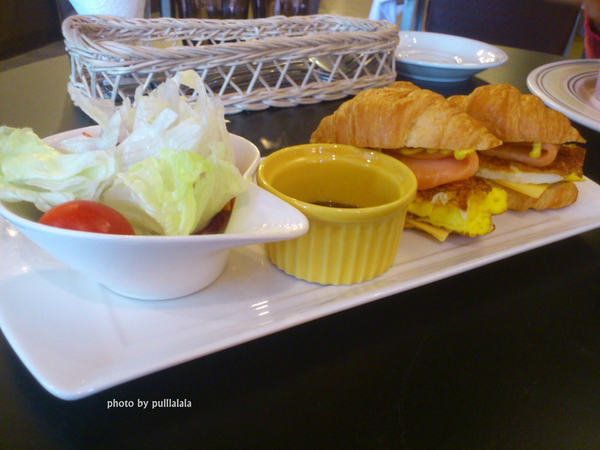 隨意咖啡:隨意就好隨意咖啡 隨意咖啡:隨意就好隨意咖啡