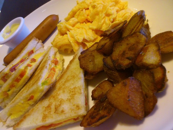 Burger Joint 7分So(華美店):口碑卷體驗『台中美式早午餐 』Burger Joint 7分So Burger Joint 7分So(華美店):口碑卷體驗『台中美式早午餐 』Burger Joint 7分So