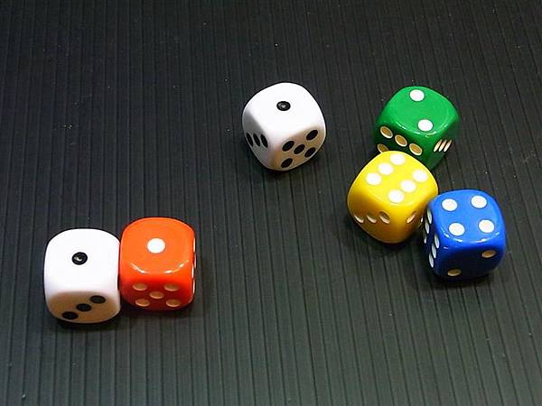 R0024062 (中型) R0024062 (中型)