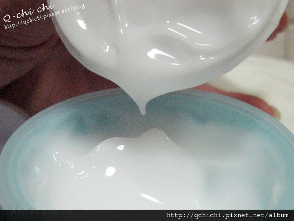 自白肌玻尿酸濃密保濕水凝露-體