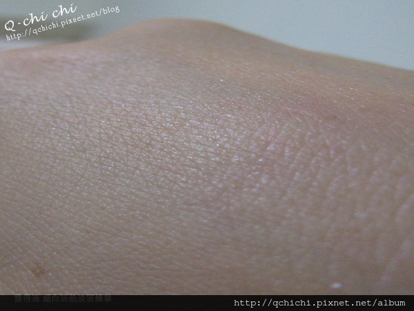 露得清-細白活肌淡斑精華-有珠光