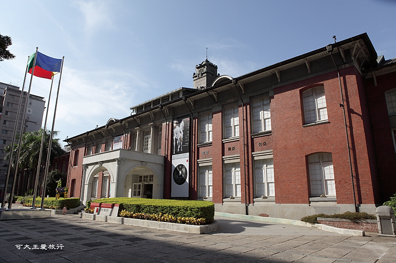Museum_1.jpg Museum_1.jpg