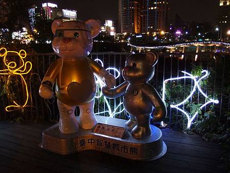 PB190009.JPG PB190009.JPG