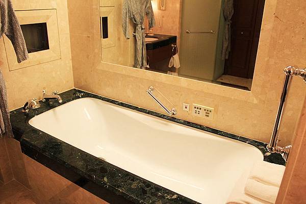 IMG_2828 IMG_2828