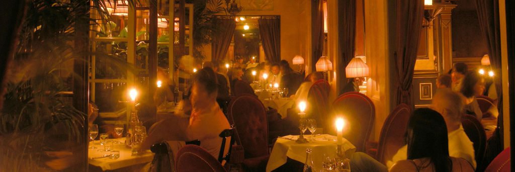 hotelcostes-bar.jpg hotelcostes-bar.jpg