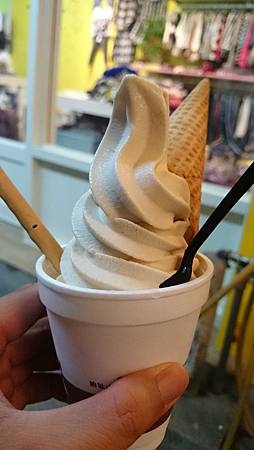 DSC_0027.JPG DSC_0027.JPG