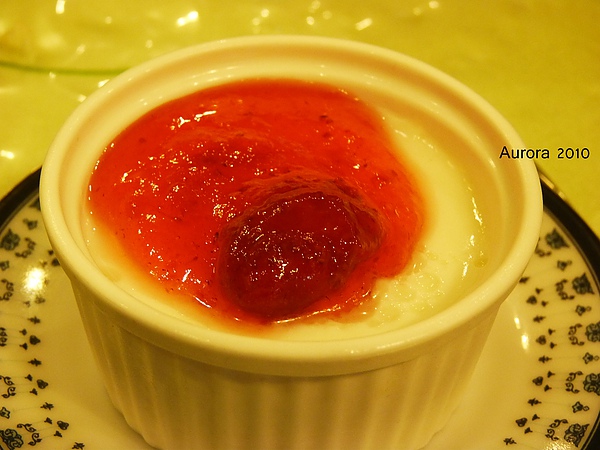 御園牛奶、蕃茄鍋 御園牛奶、蕃茄鍋