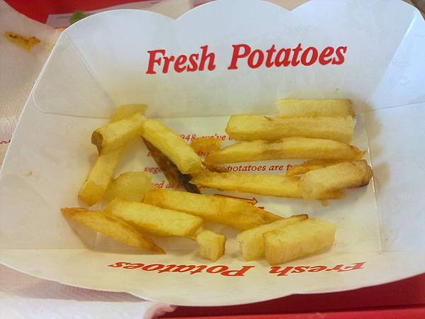 8/6 In N Out 據說是加州特有的速食店