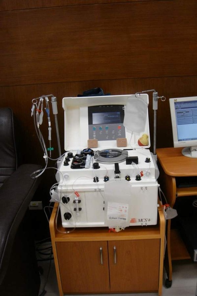 捐血小版所用的機器.JPG 捐血小版所用的機器.JPG