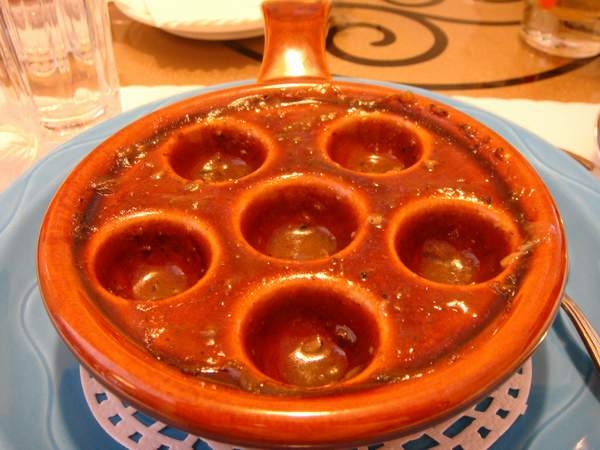 法式烤田螺的盤子.JPG 法式烤田螺的盤子.JPG