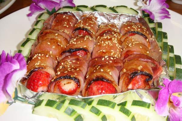 草莓燒肉.JPG 草莓燒肉.JPG