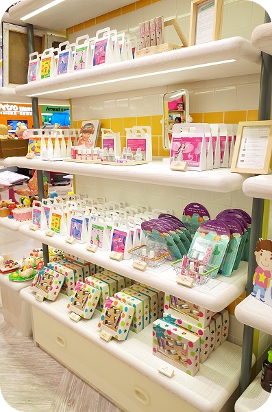 【Twinkle Twinkle<em>儿童</em>专业梦幻彩妆】Twinkle 