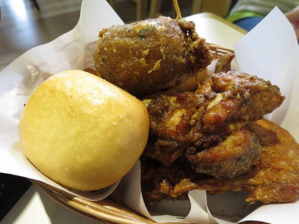 IMG_2494.JPG IMG_2494.JPG