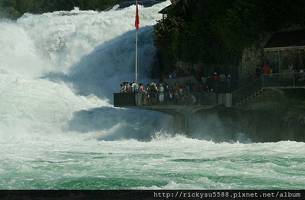 1735760301 1735760301