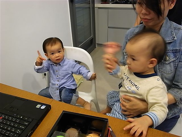 1Y5M (8).JPG 1Y5M (8).JPG