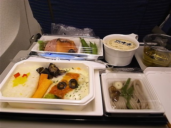 ANA飛機餐2.JPG