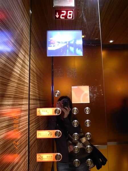 台中亞緻電梯