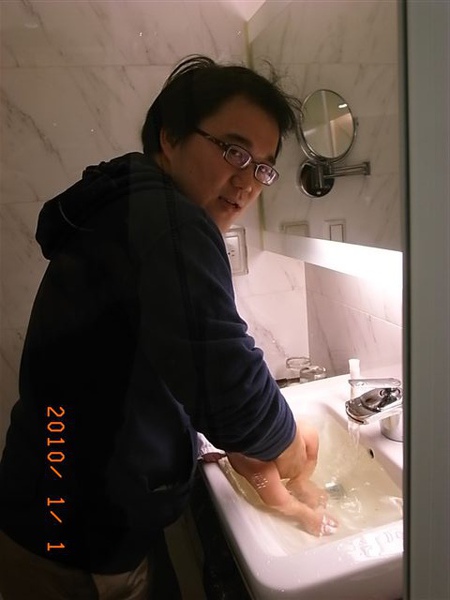 台南致穩商旅洗手台.JPG 台南致穩商旅洗手台.JPG