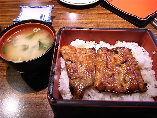 魚心鰻魚飯.JPG