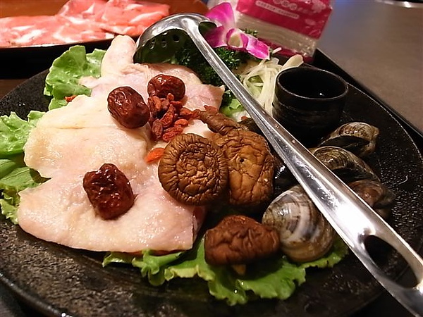 火鍋世家雞肉.JPG 火鍋世家雞肉.JPG