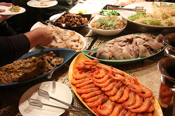 仁愛路‧沾美優質自助餐