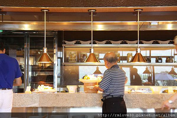 雲品酒店‧中規中矩丹彤自助早餐