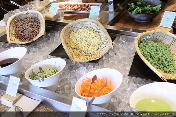 雲品酒店‧中規中矩丹彤自助早餐