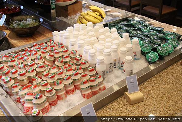 雲品酒店‧中規中矩丹彤自助早餐