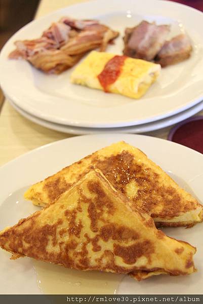 雲品酒店‧中規中矩丹彤自助早餐