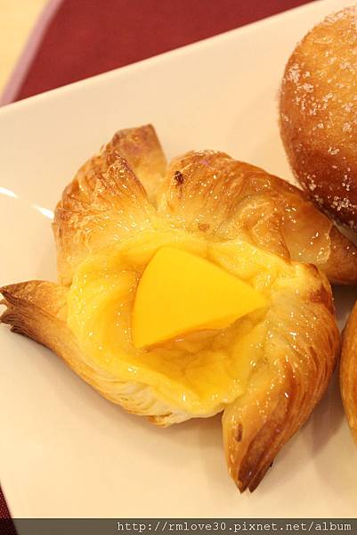 雲品酒店‧中規中矩丹彤自助早餐