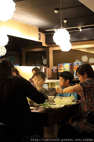 東區‧超高C/P味自慢火鍋吃到飽