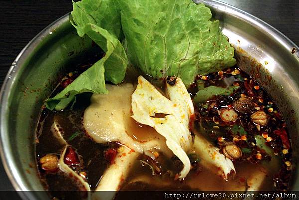 東區‧超高C/P味自慢火鍋吃到飽