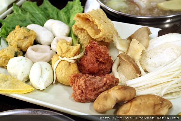 東區‧超高C/P味自慢火鍋吃到飽