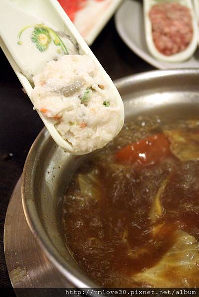 東區‧超高C/P味自慢火鍋吃到飽