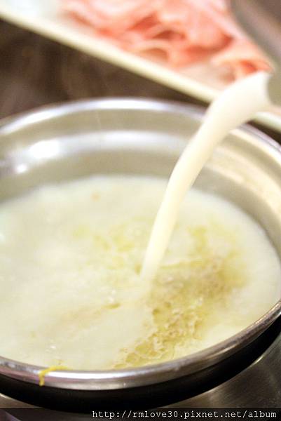 東區‧超高C/P味自慢火鍋吃到飽