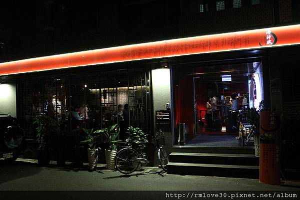 東區‧精品牛肉洛神賦麻辣極品鴛鴦