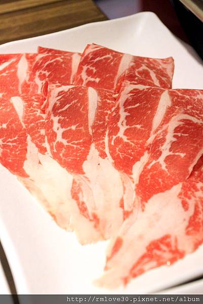 東區‧精品牛肉洛神賦麻辣極品鴛鴦