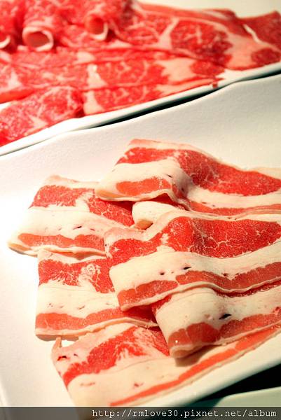 東區‧精品牛肉洛神賦麻辣極品鴛鴦