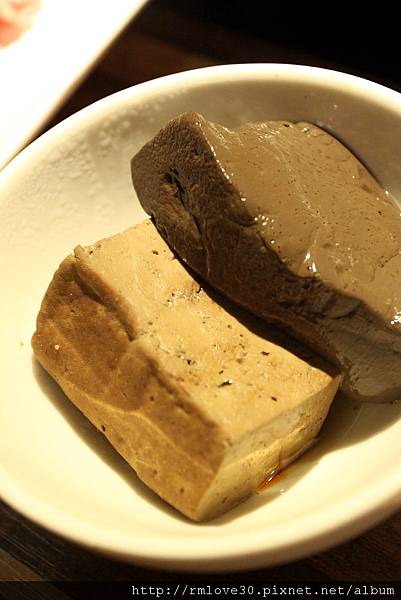 東區‧精品牛肉洛神賦麻辣極品鴛鴦