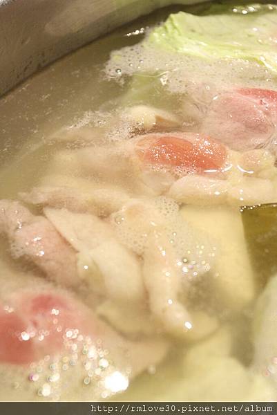 東區‧精品牛肉洛神賦麻辣極品鴛鴦