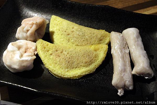 東區‧精品牛肉洛神賦麻辣極品鴛鴦